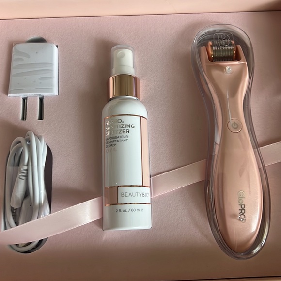 BeautyBio Other - GLOPRO® FACIAL MICRONEEDLING TOOL